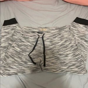 Hollister joggers